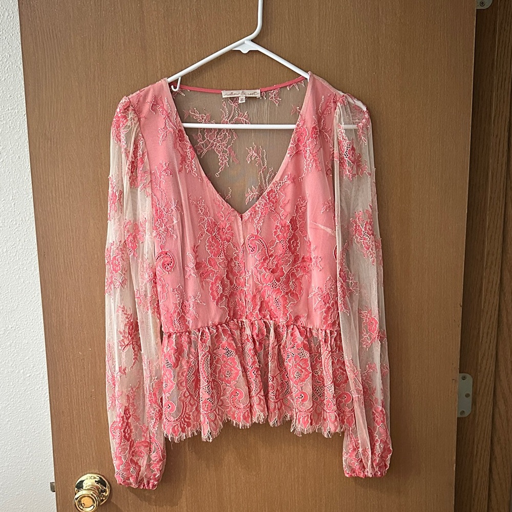 Buckle Pink and Cream Lace Blouse